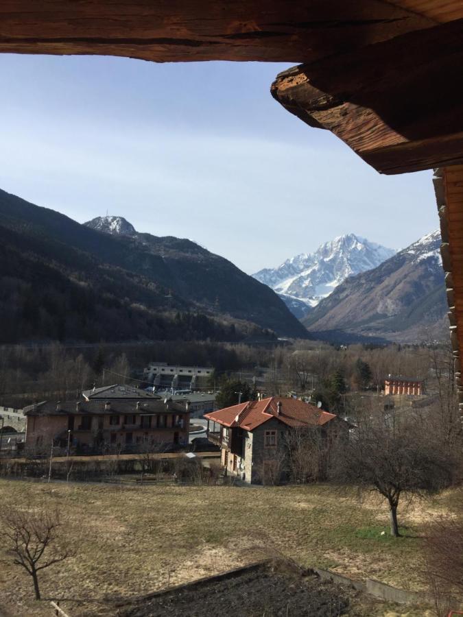 La Maison Du Pont Mont Blanc 2 La Salle Eksteriør bilde