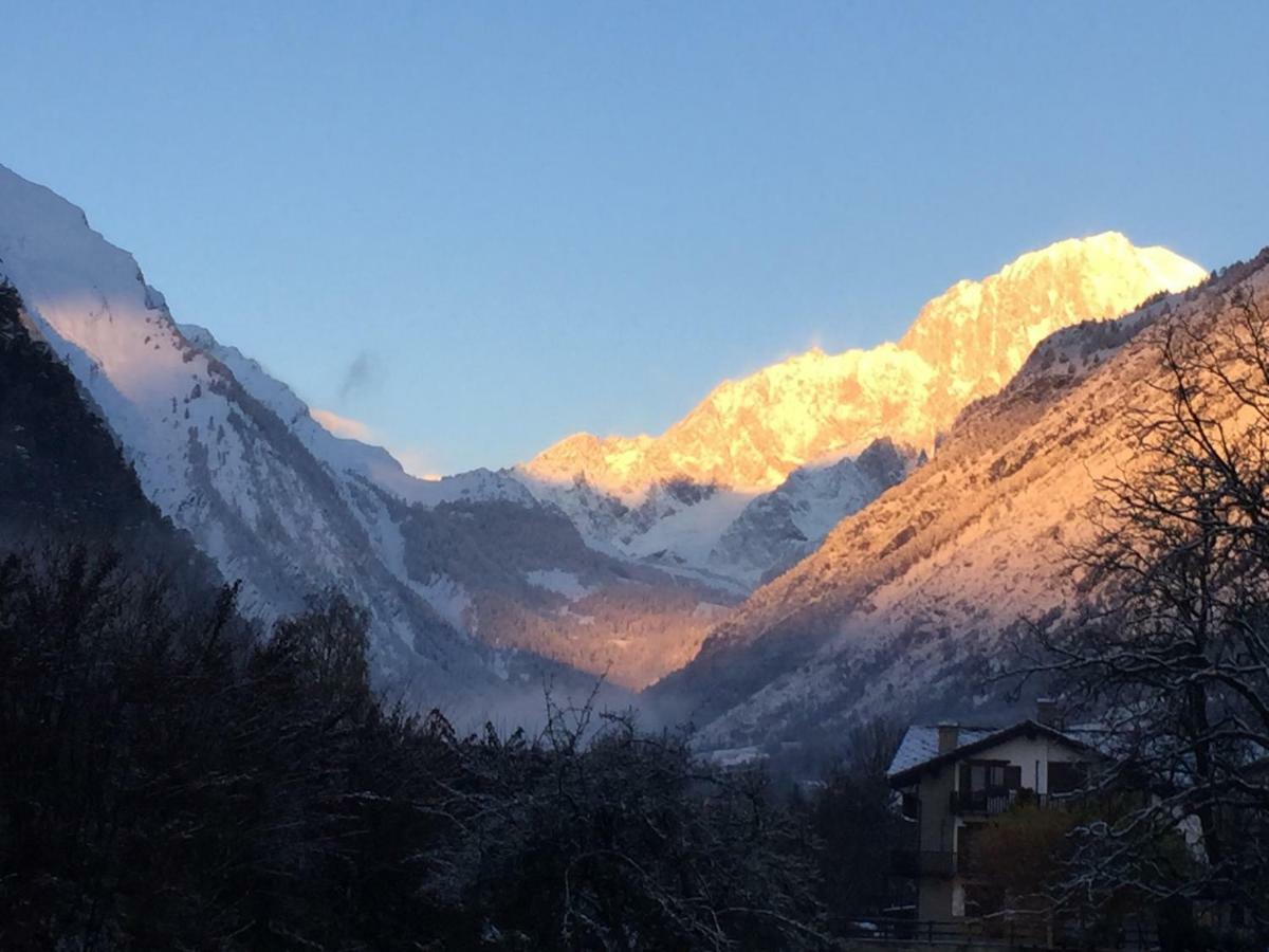 La Maison Du Pont Mont Blanc 2 La Salle Eksteriør bilde